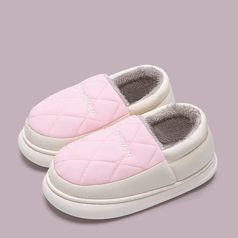 Cozy Mode On ❄️ – Plush Slides för Kalla Dagar